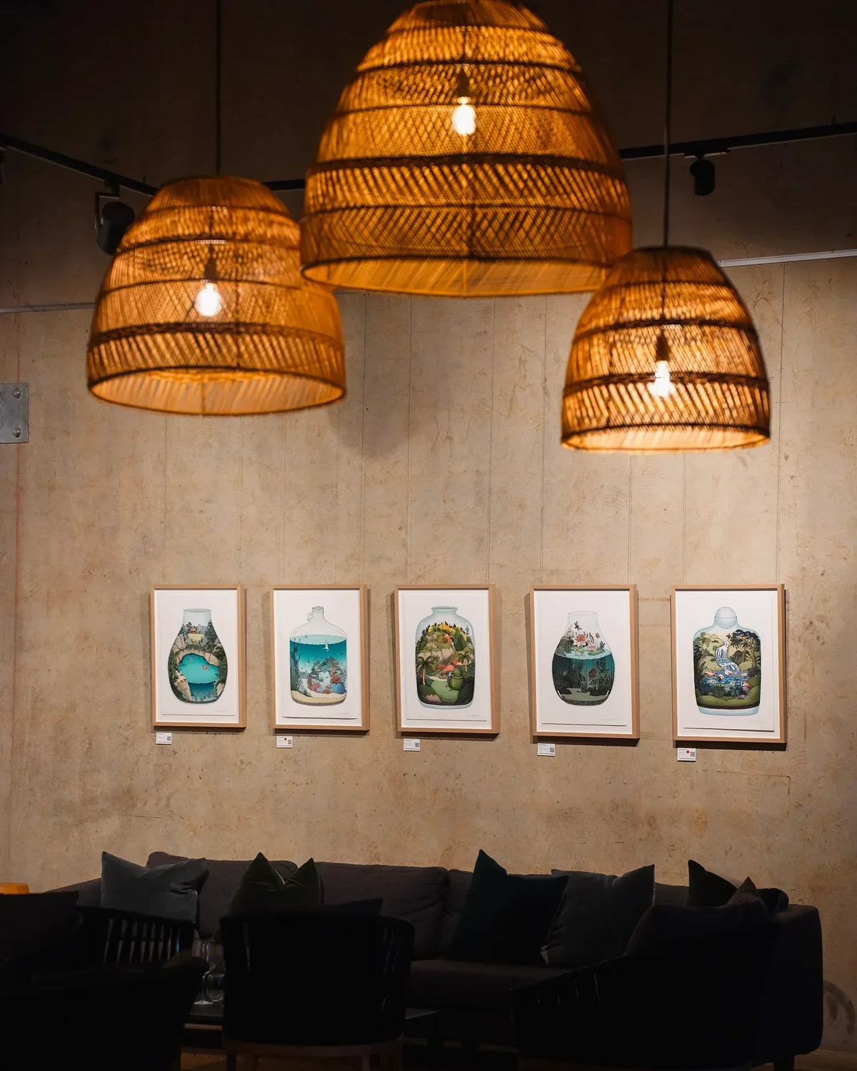 Linton & Kay Galleries - The Illustrated World of Annie Davidson